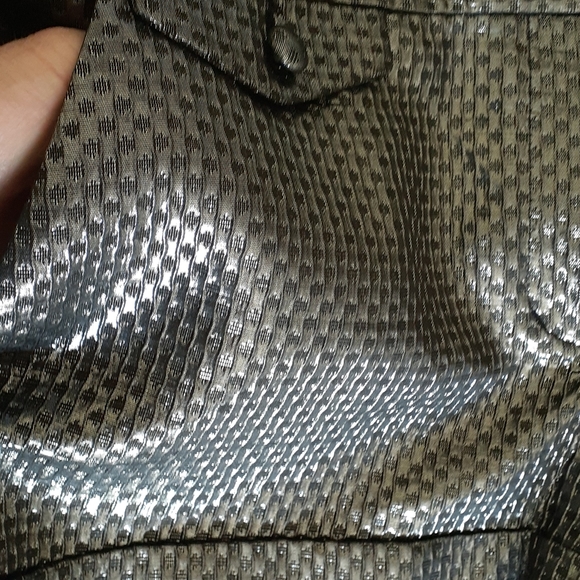 Express Shorts, Size 10 - Picture 6 of 11